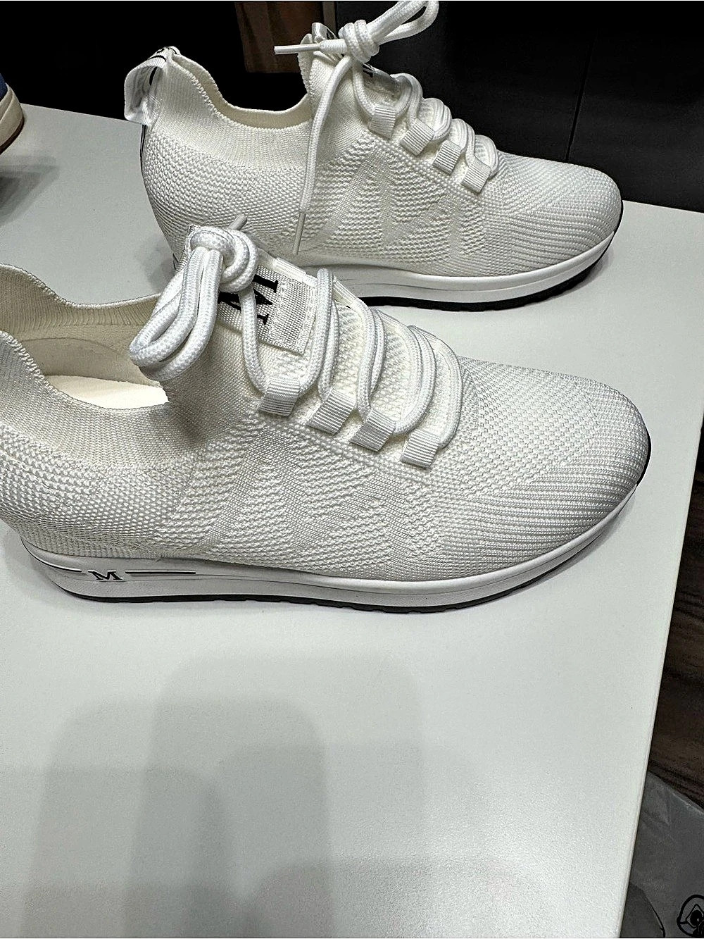 Fashion White Sneakers